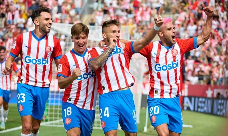 Girona ngoan cường đánh bại Atletico Madrid
